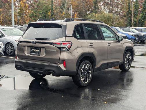 2025 Subaru Forester Hybrid Premium