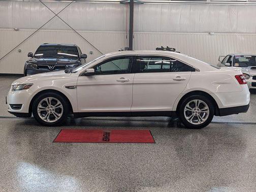 2013 Ford Taurus SEL
