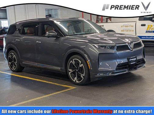 2024 VinFast VF 9 Plus