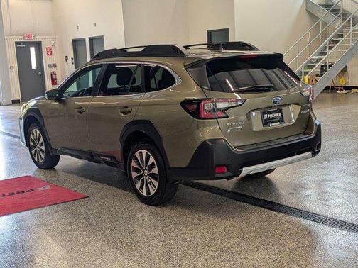 Autumn Green Metallic 2024 Subaru Outback Limited