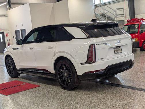 2025 Cadillac Escalade IQ Sport 2