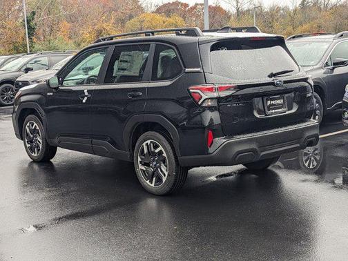 2025 Subaru Forester Hybrid Premium
