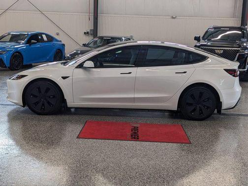 2025 Tesla Model 3 Long Range