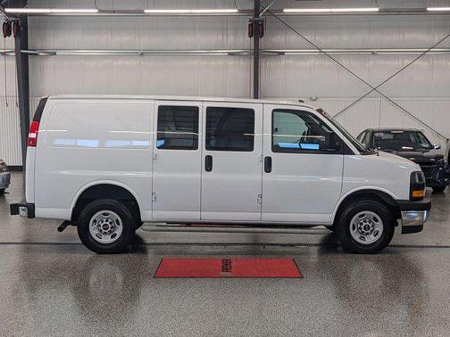 2023 GMC Savana 2500 Work Van