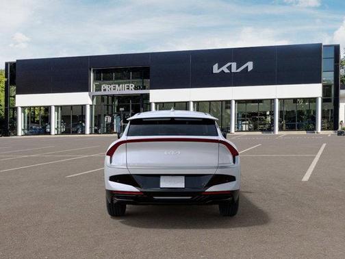 2025 Kia EV6 Light Long Range