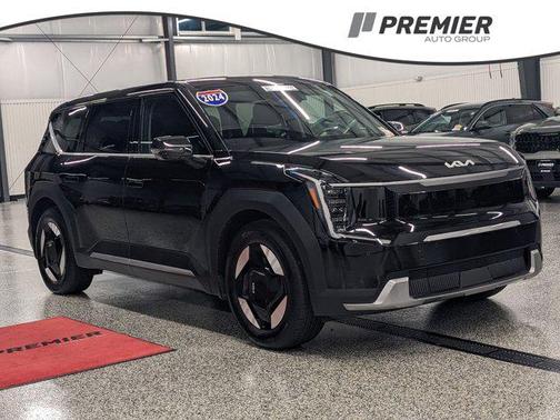 2024 Kia EV9 Light Long Range