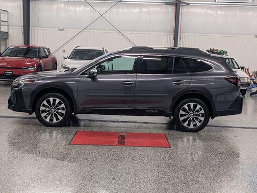 2023 Subaru Outback Touring