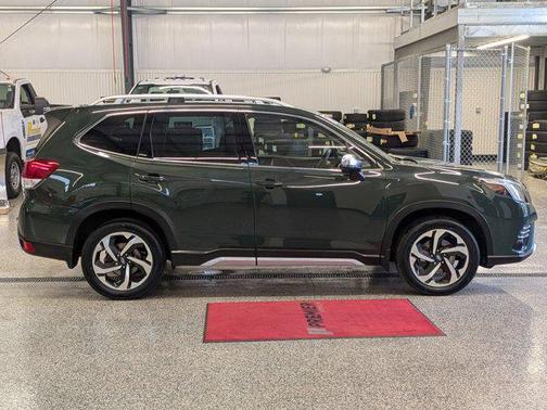 2023 Subaru Forester Touring