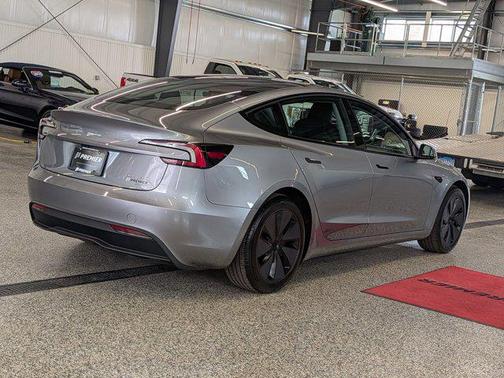 2025 Tesla Model 3 Long Range