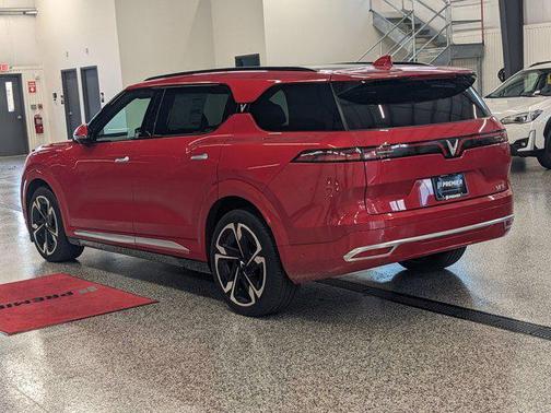 2024 VinFast VF 9 Plus