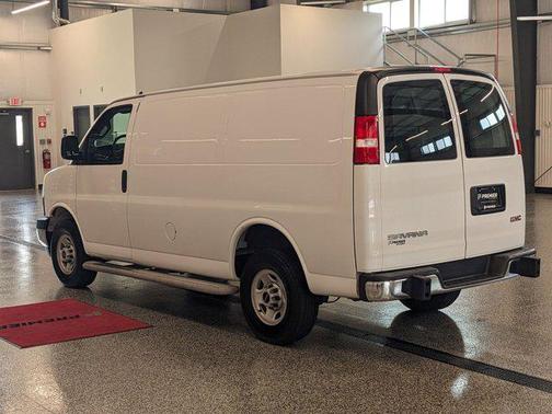 2023 GMC Savana 2500 Work Van
