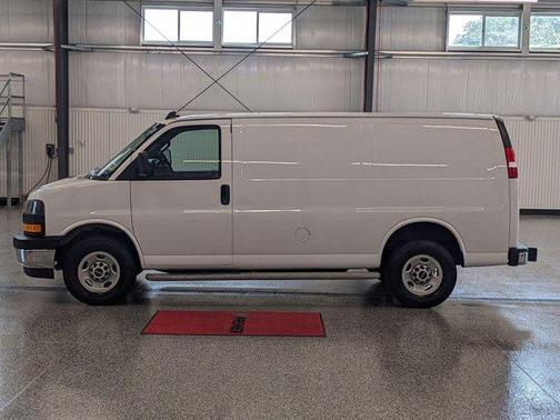 2023 GMC Savana 2500 Work Van