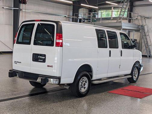 2023 GMC Savana 2500 Work Van