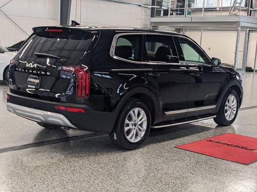 2022 Kia Telluride LX