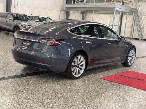 Silver 2018 Tesla Model 3 Long Range
