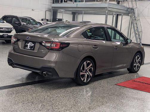 2022 Subaru Legacy Limited