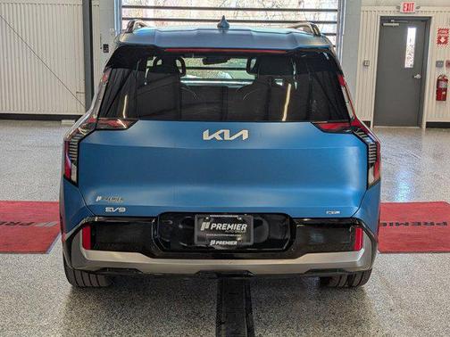 2024 Kia EV9 GT-Line