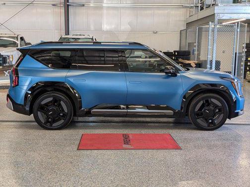 2024 Kia EV9 GT-Line