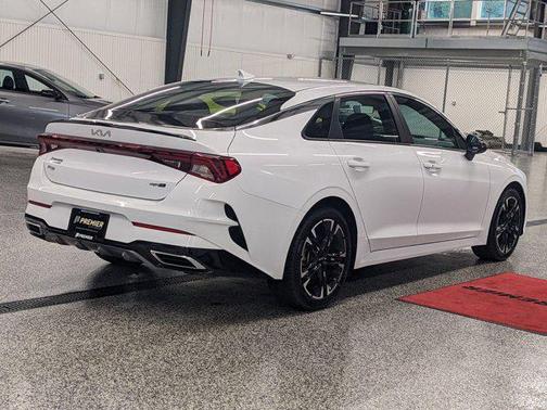 2022 Kia K5 GT-Line