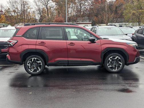 2025 Subaru Forester Hybrid Premium