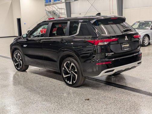 2024 Mitsubishi Outlander PHEV SE S-AWC