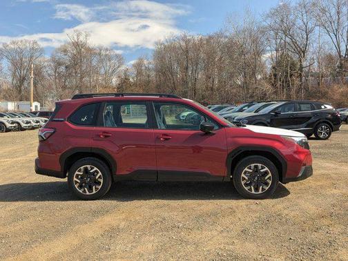 2025 Subaru Forester Base