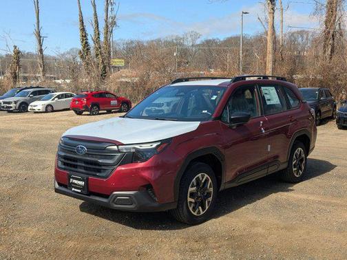 2025 Subaru Forester Base
