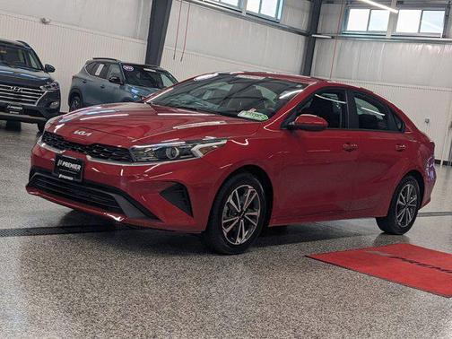 2022 Kia Forte LXS