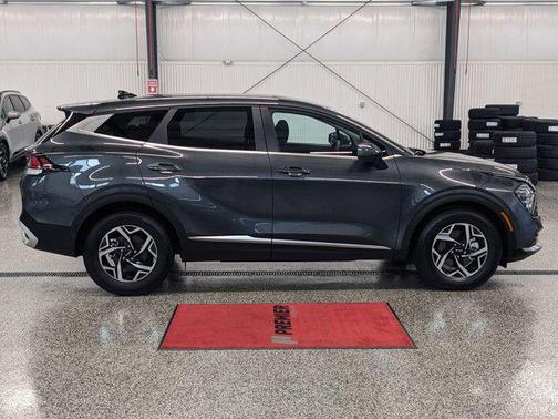 2025 Kia Sportage LX