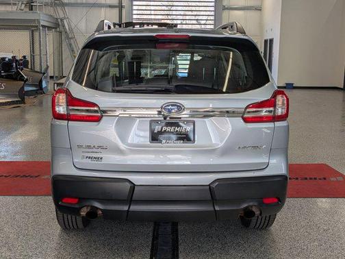 2021 Subaru Ascent Base 8-Passenger