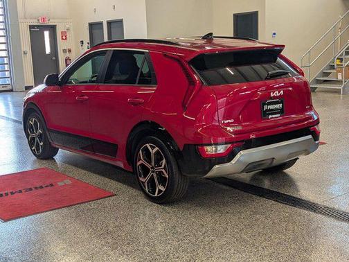 Runway Red 2023 Kia Niro Touring