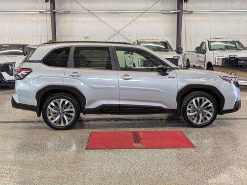 2025 Subaru Forester Hybrid Touring