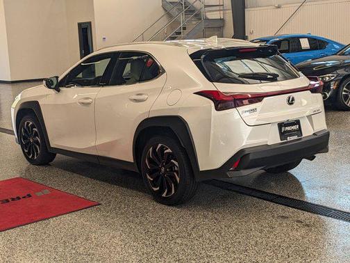 2022 Lexus UX 200 Base