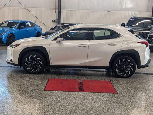 2022 Lexus UX 200 Base