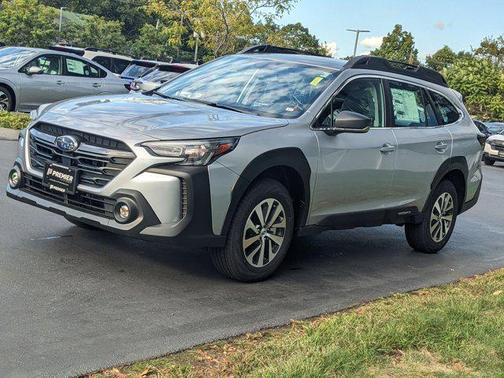 2025 Subaru Outback Base