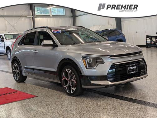Steel Gray 2023 Kia Niro Touring