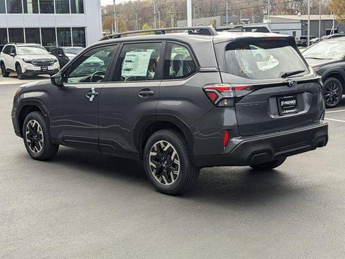 2025 Subaru Forester Base