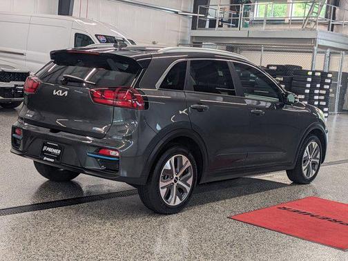 2022 Kia Niro EV EX
