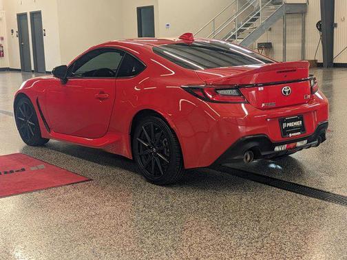 2022 Toyota GR86 Premium