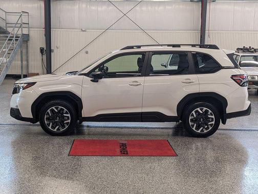 2025 Subaru Forester Base