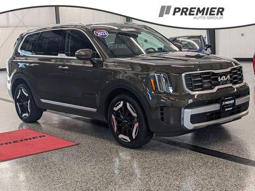 2023 Kia Telluride S