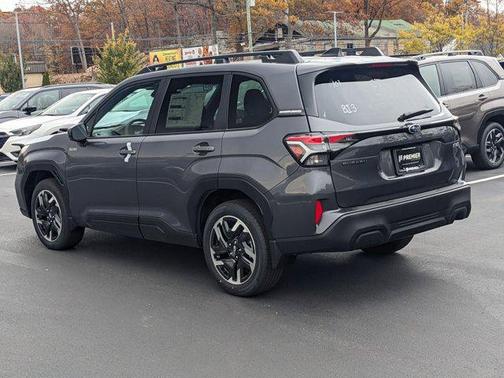 2025 Subaru Forester Hybrid Premium