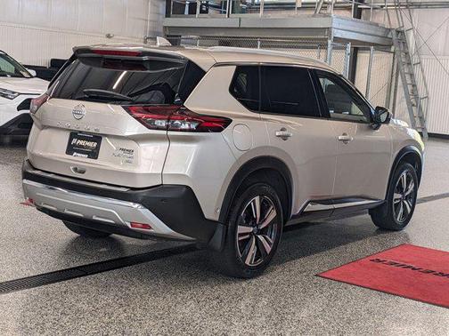 2022 Nissan Rogue Platinum