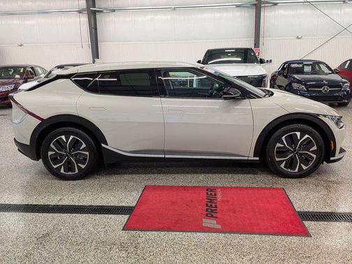 2024 Kia EV6 Light Long Range