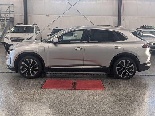 2025 VinFast VF 8 Plus