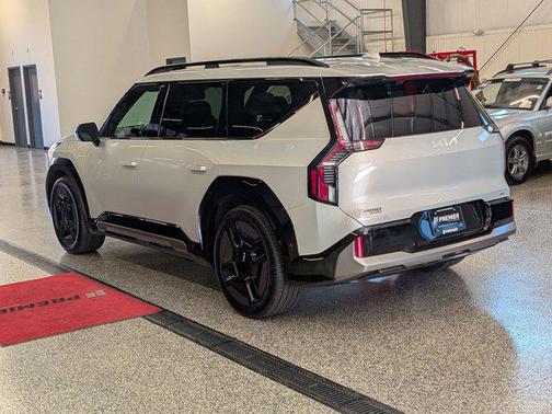 Ivory Silver 2024 Kia EV9 GT-Line