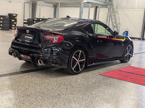 Raven 2019 Toyota 86 TRD SE