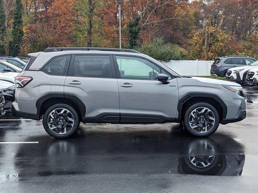 2025 Subaru Forester Hybrid Premium