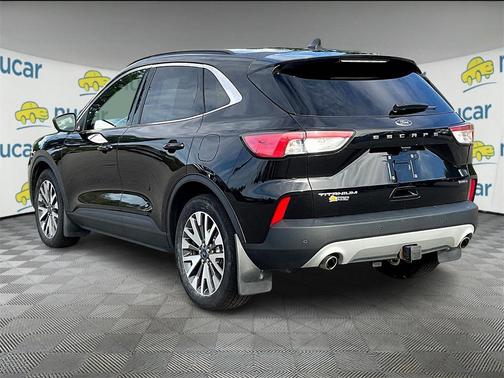 2022 Ford Escape Titanium