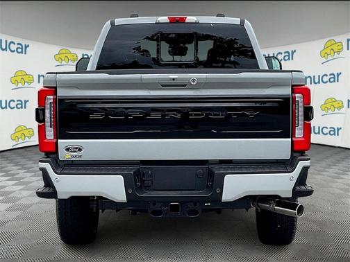 2025 Ford F-350 Platinum
